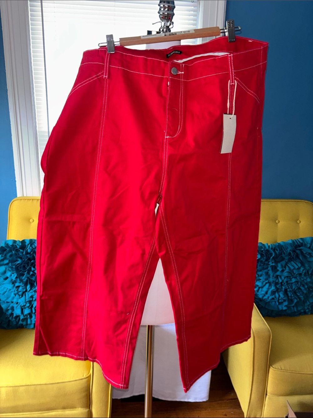 Women’s Flat Front Barrel Jeans in Bright Red